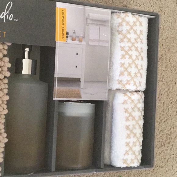 Seventh Studio Ribbed 5-Piece Bath Set - Picture 9 of 10